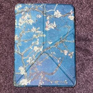 Floral Blue Kindle Paperwhite Case